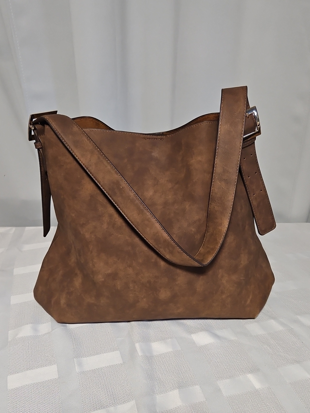 Universal Thread Viral Slouchy Hobo